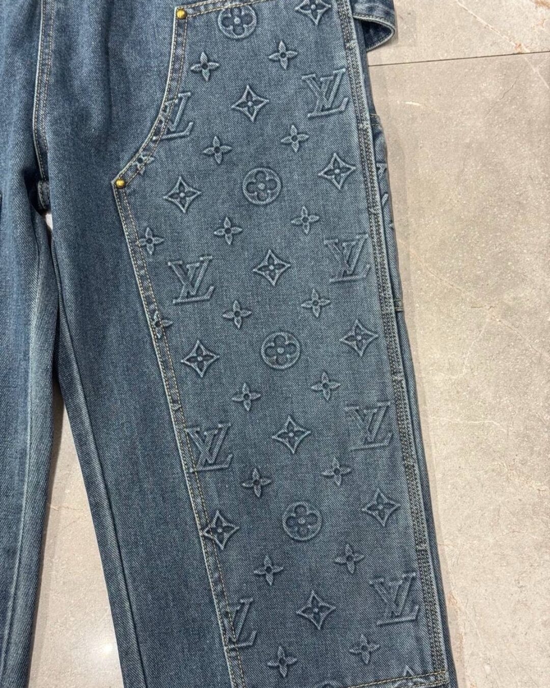 Джинсы Louis Vuitton