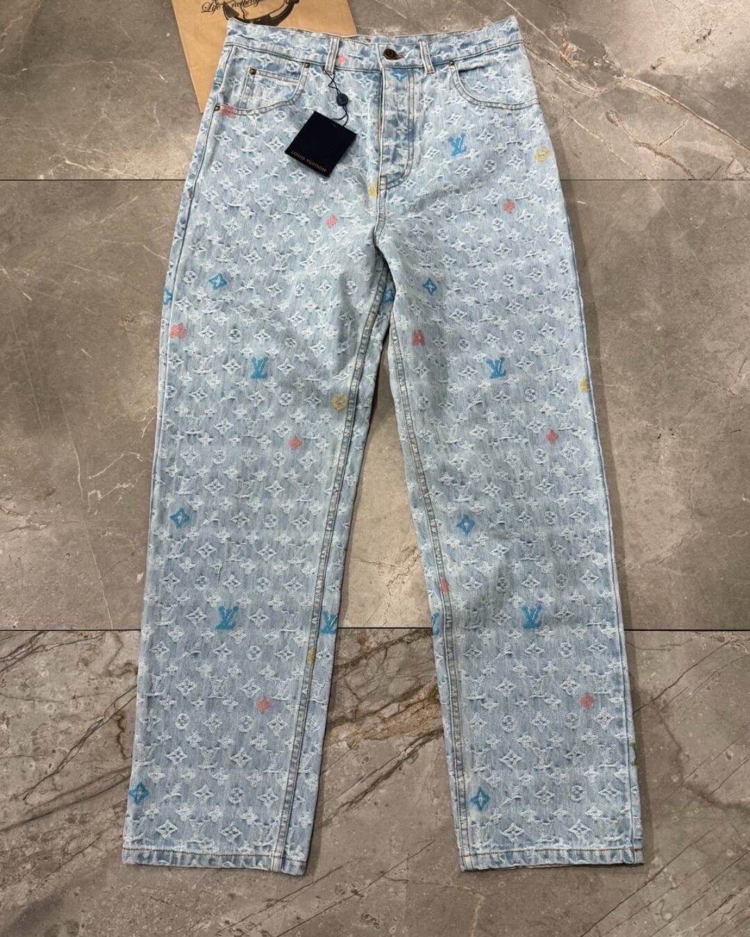 Джинсы Louis Vuitton