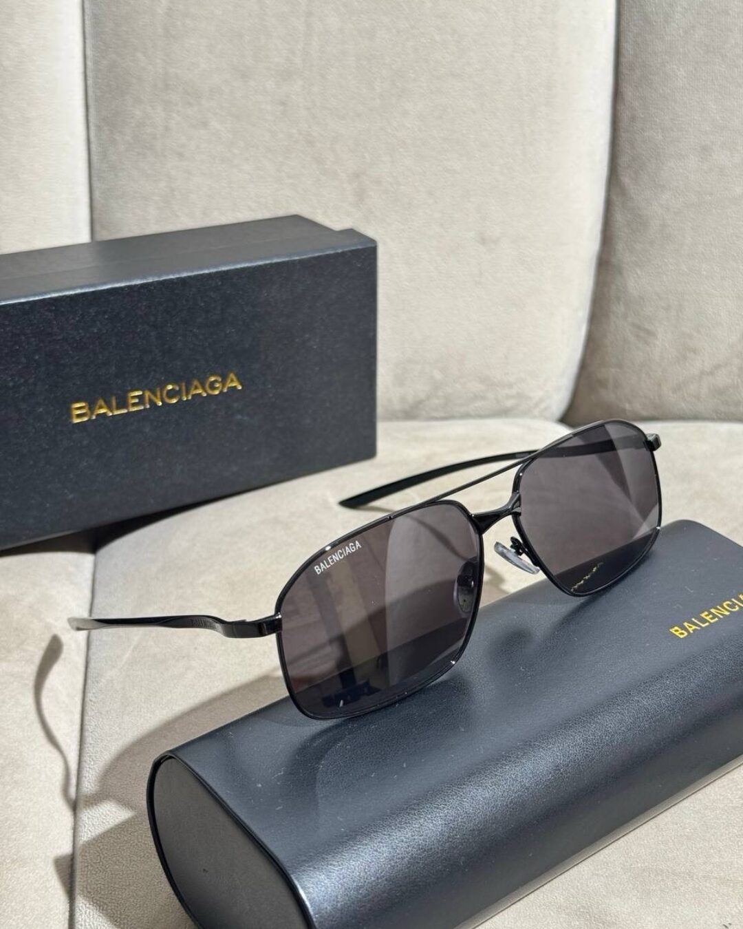 Очки Balenciaga