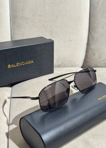 Очки Balenciaga