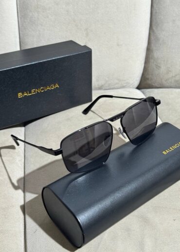 Очки Balenciaga