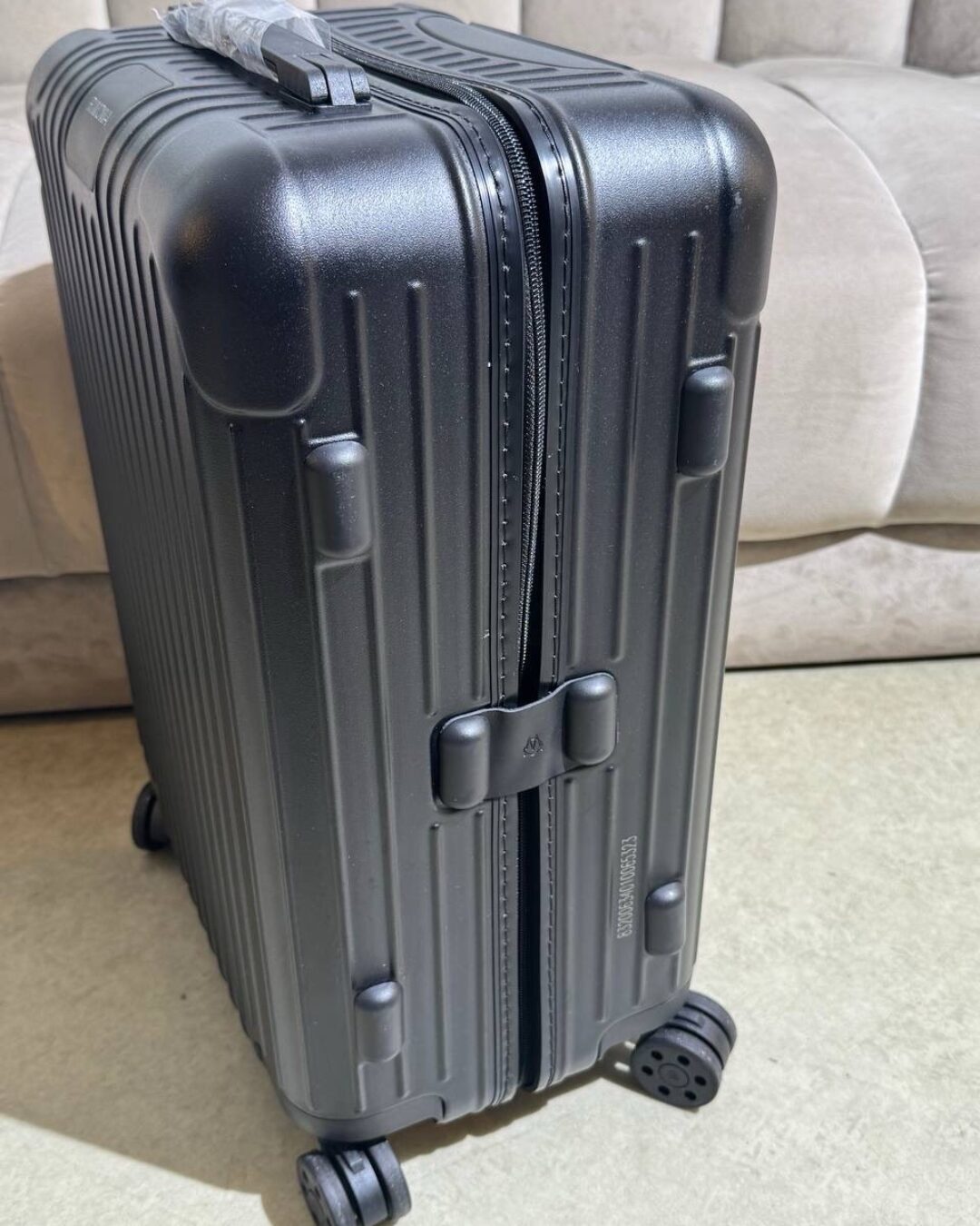 Чемодан Rimowa