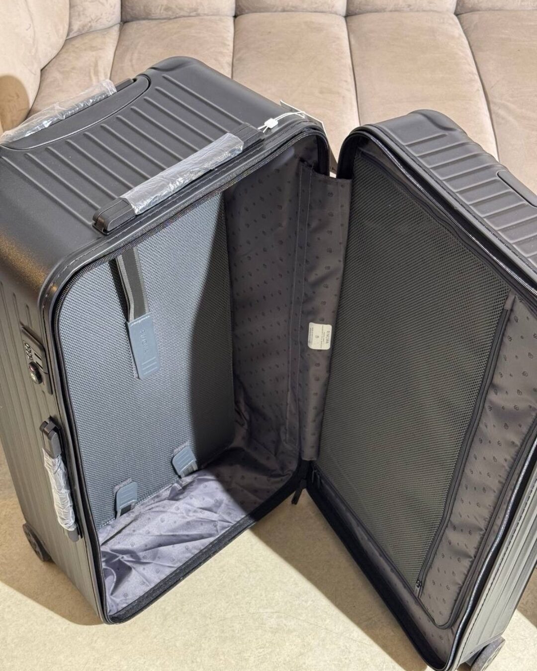 Чемодан Rimowa