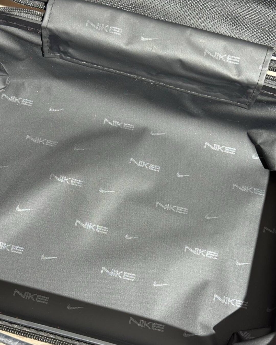 Набор Nike Flight Case Kit