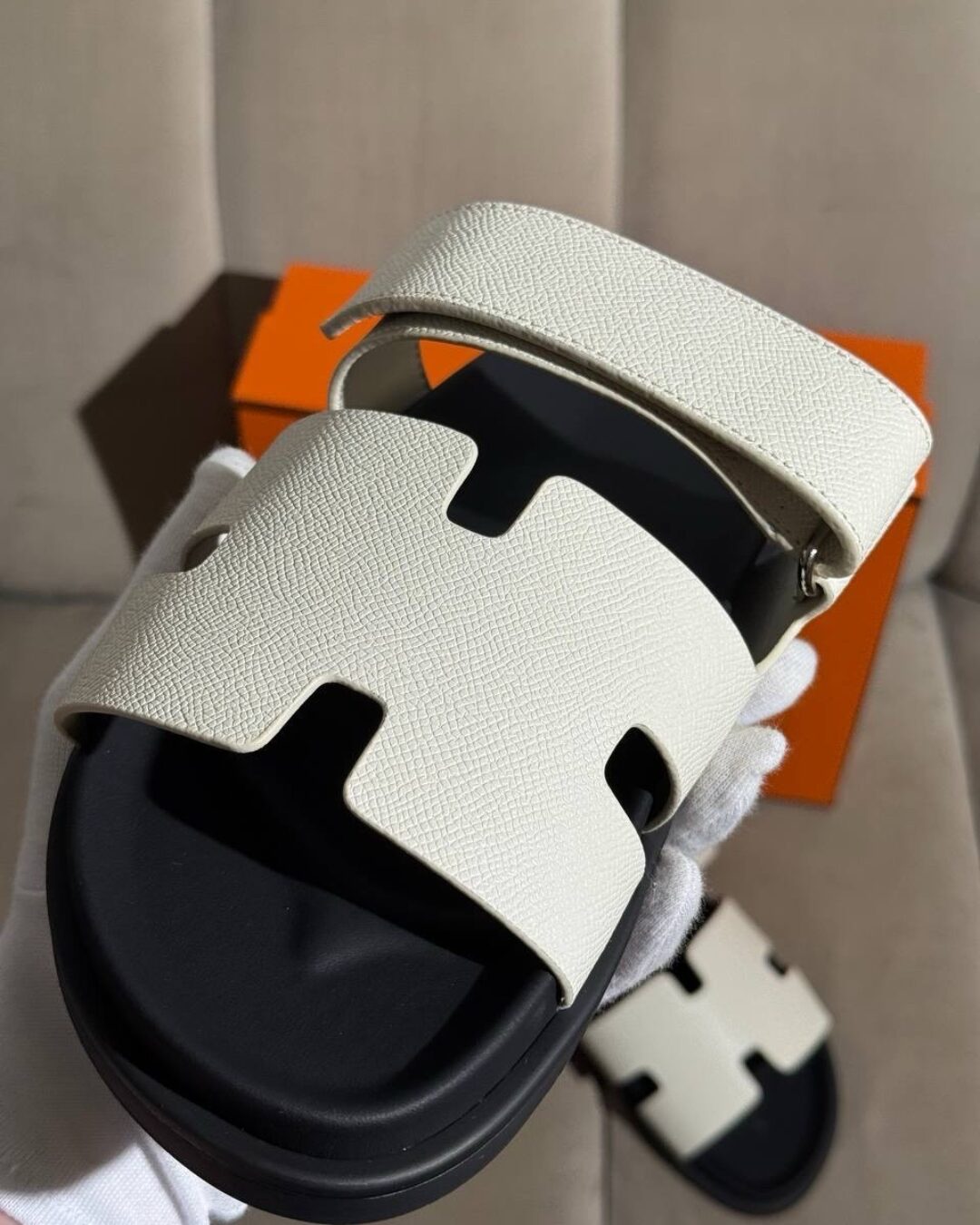 Тапки Hermes