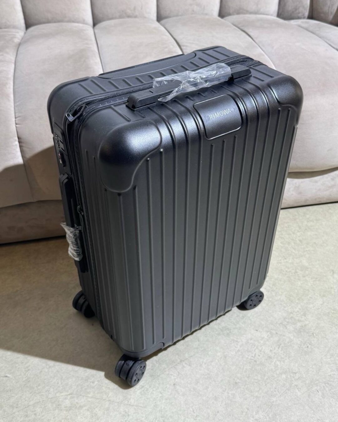 Чемодан Rimowa