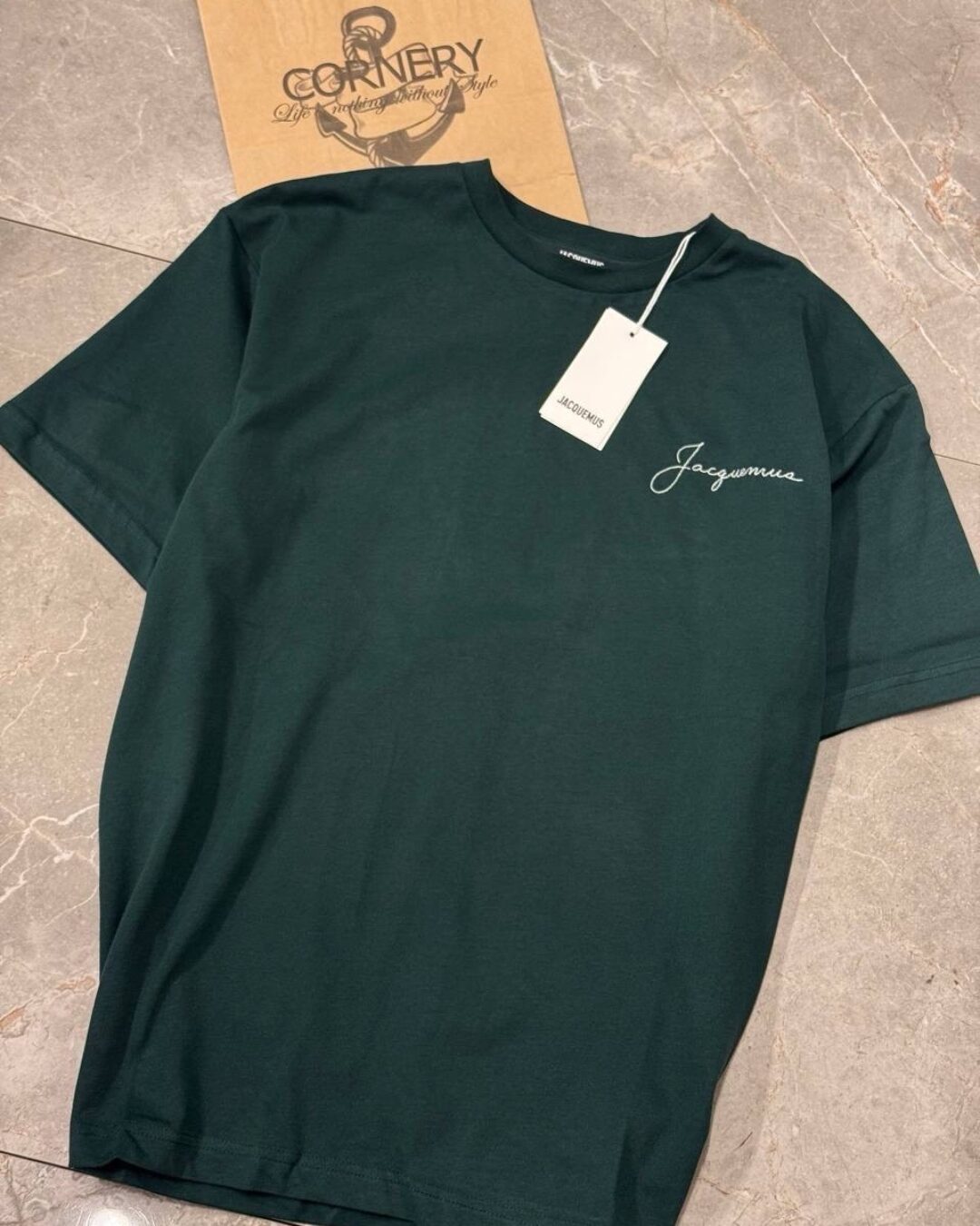 Футболка Jacquemus