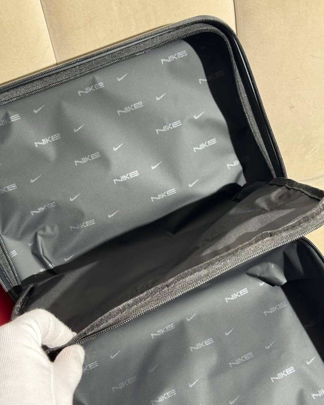 Набор Nike Flight Case Kit