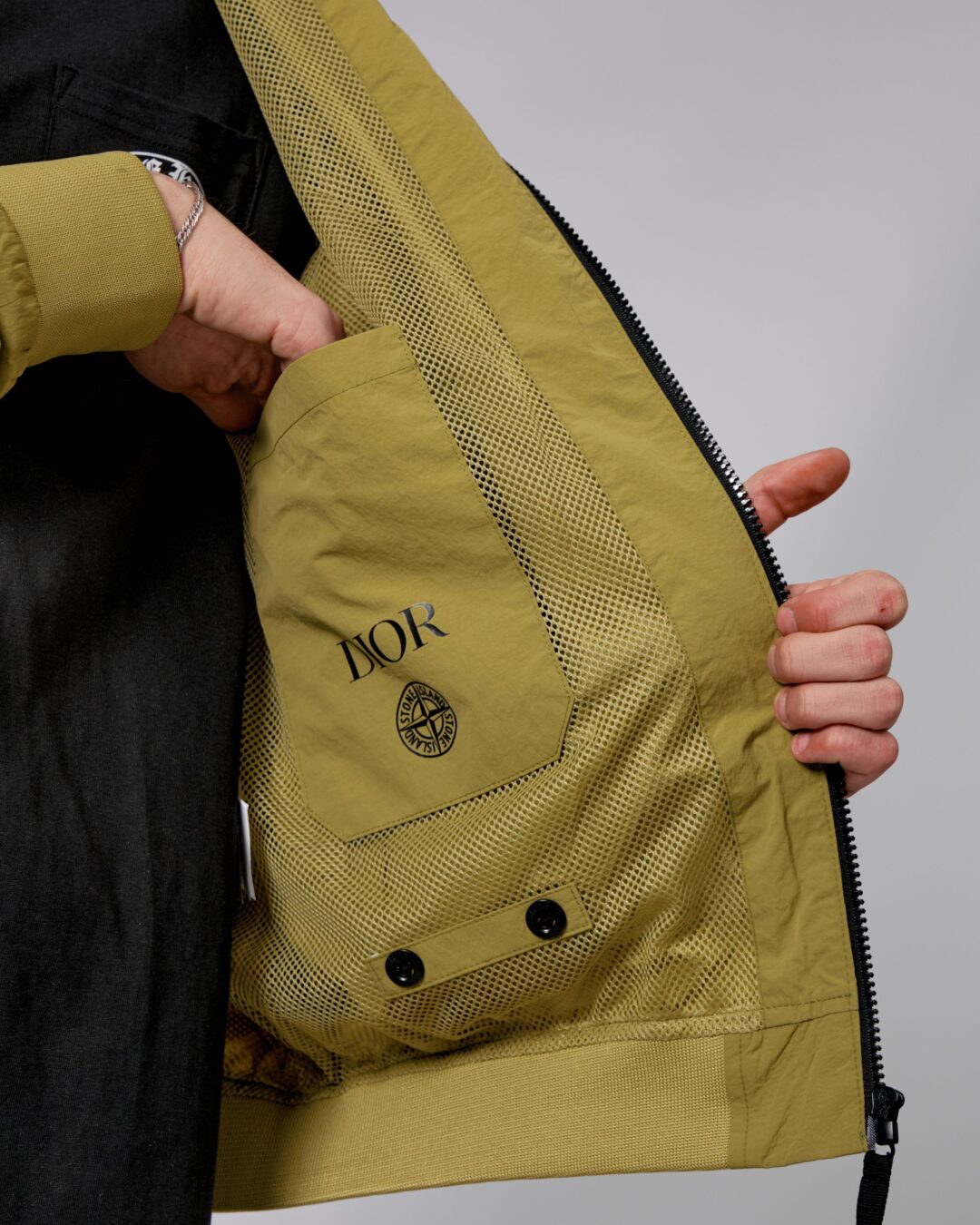 Ветровка Stone Island x Dior — фото 4