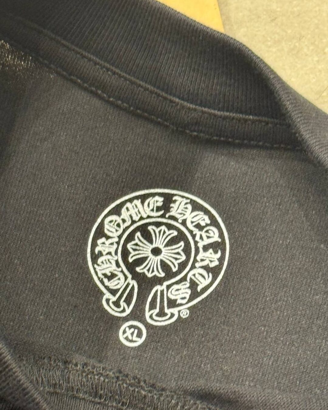 Футболка Off White x Chrome Hearts