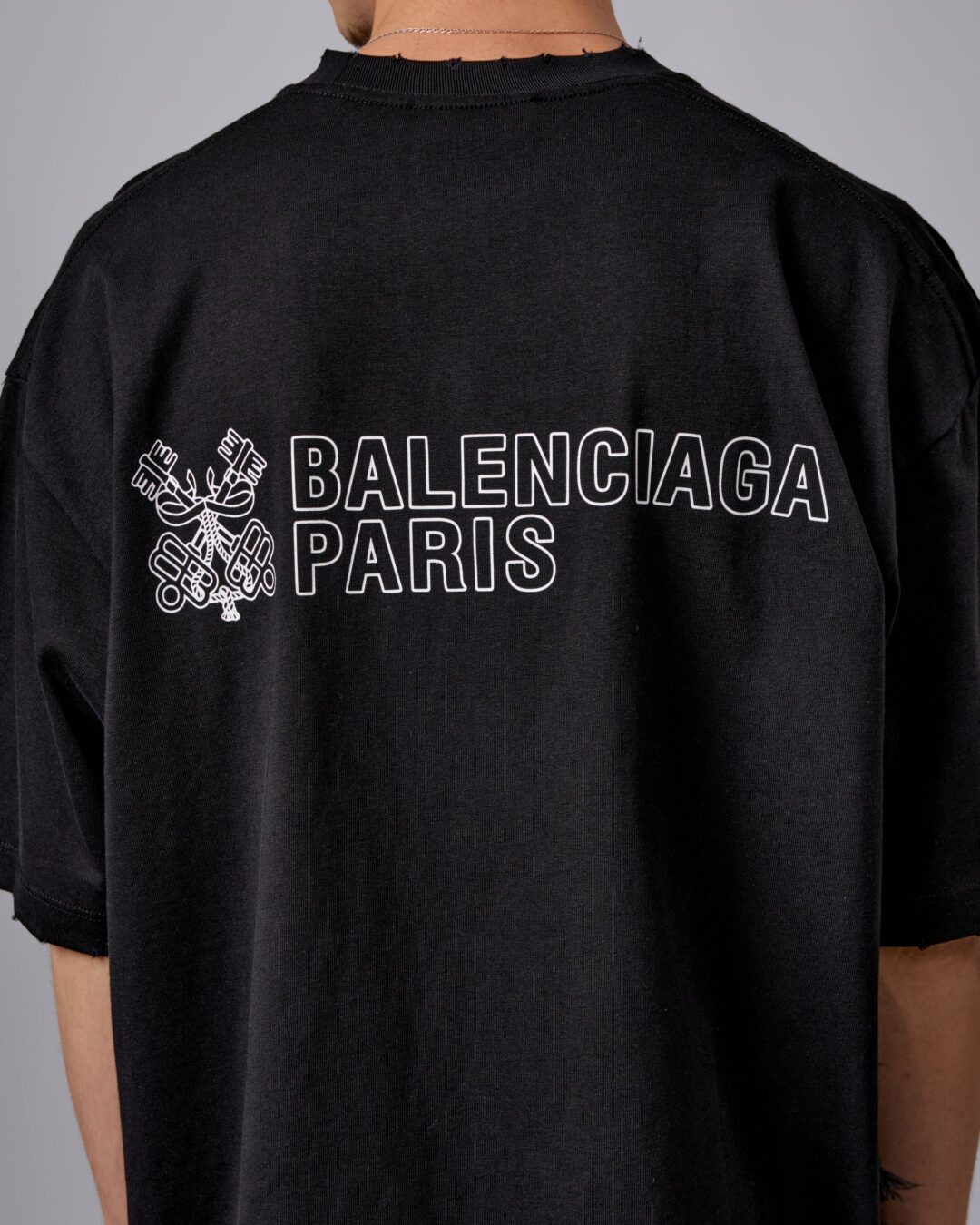 Футболка Balenciaga — фото 5
