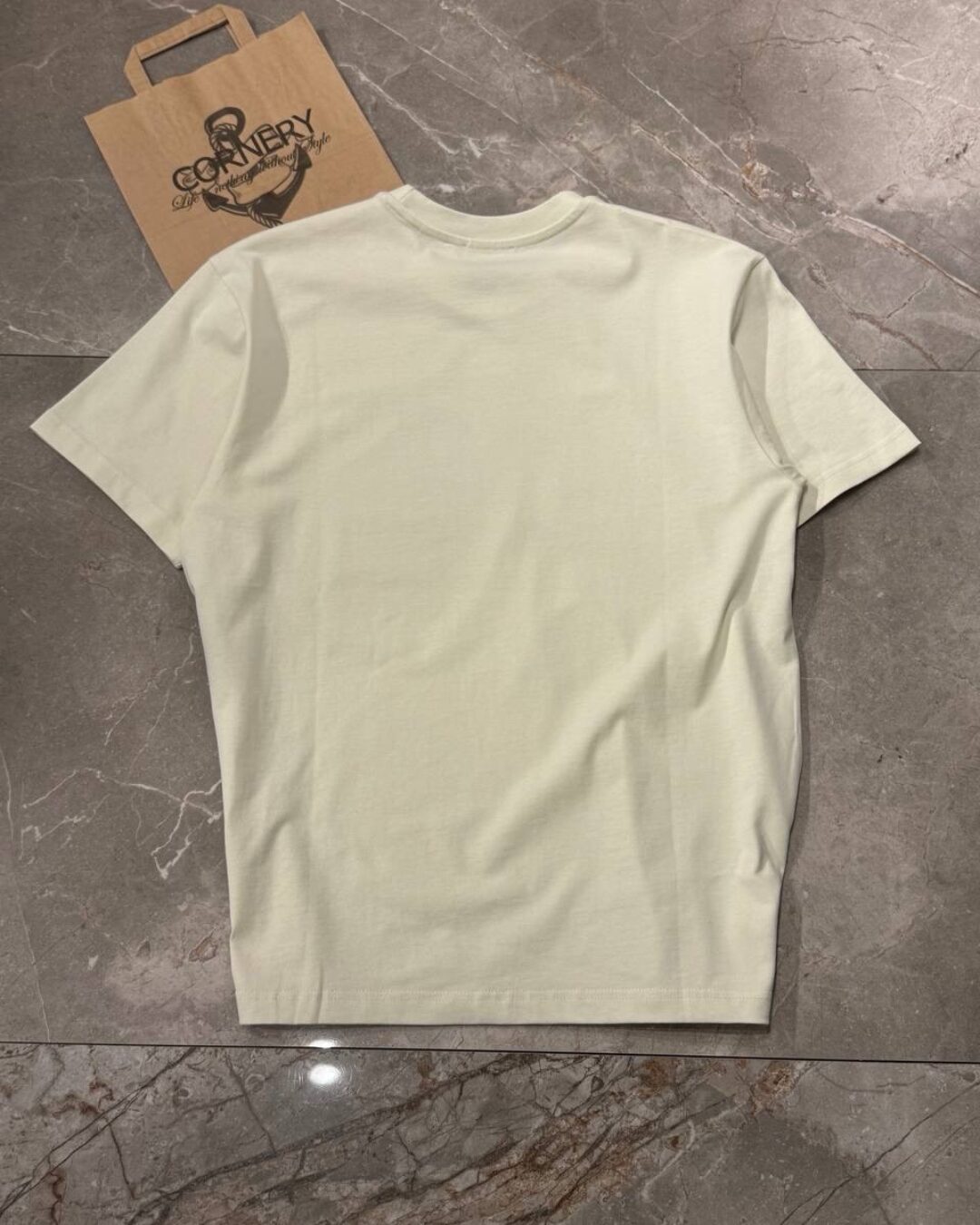 Футболка Kith