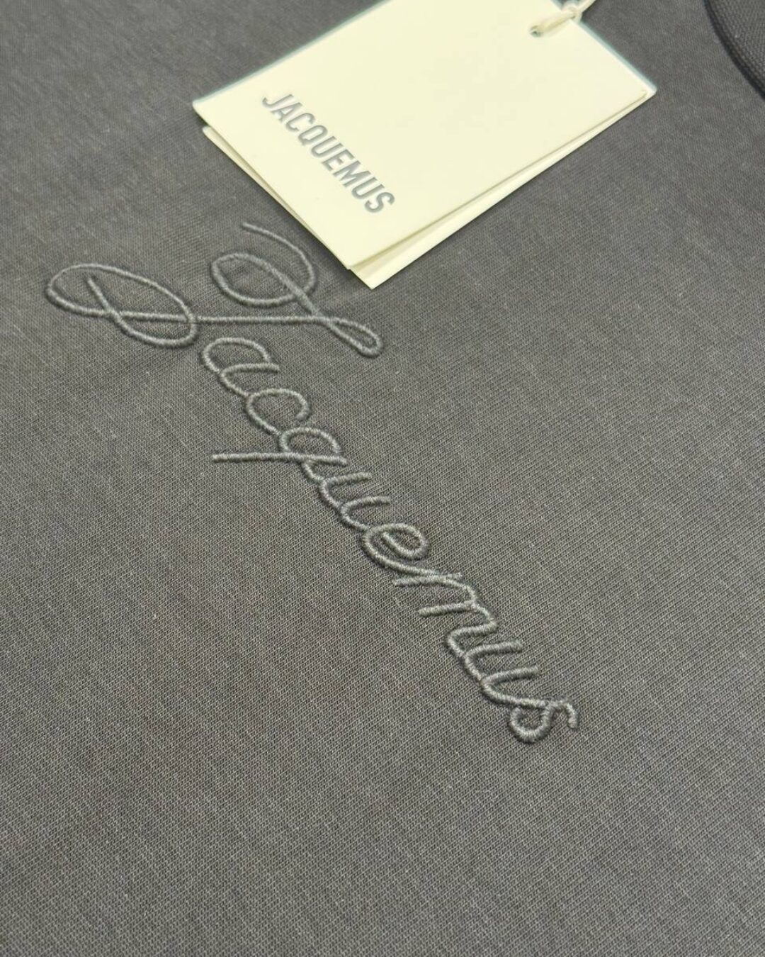Футболка Jacquemus