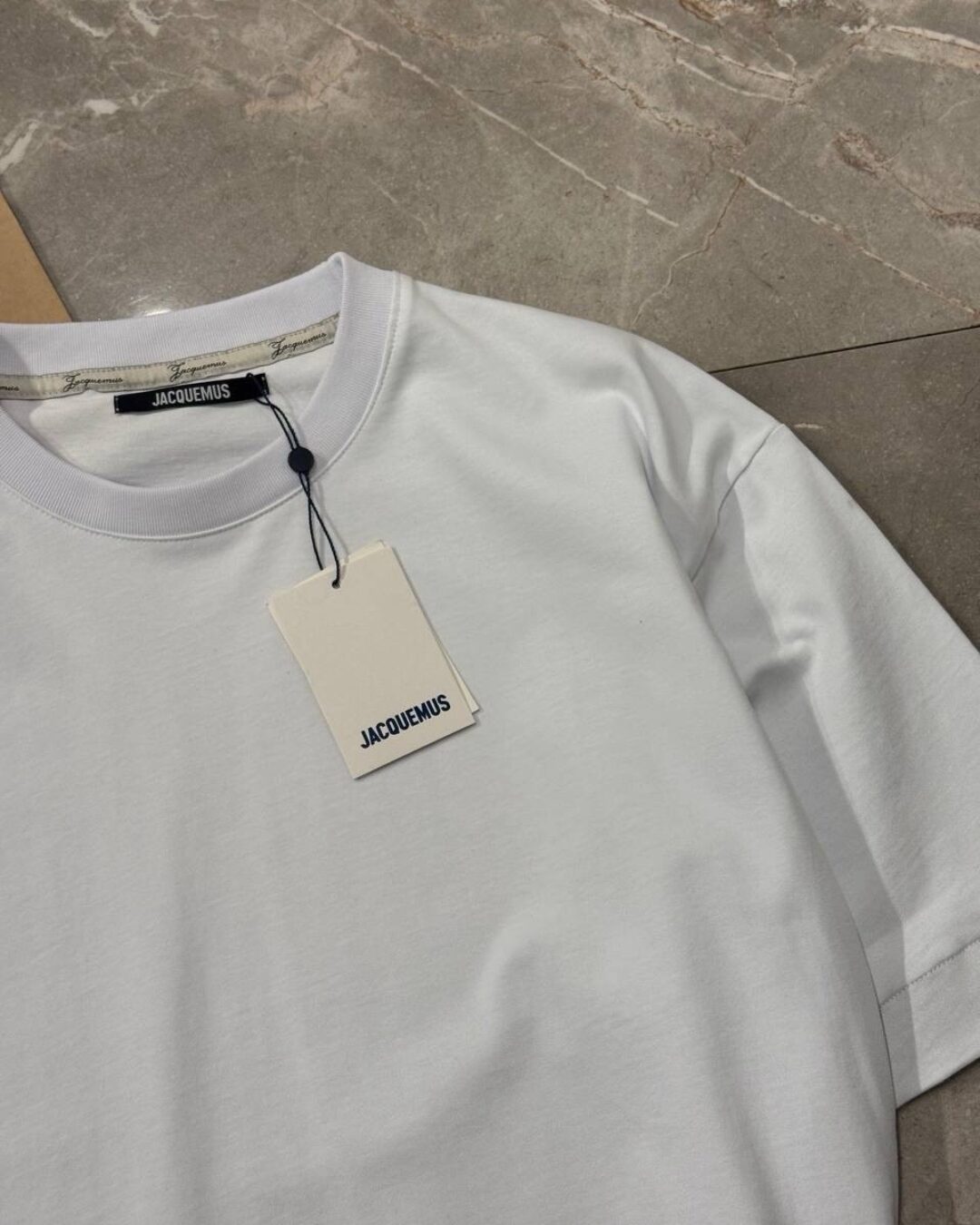 Футболка Jacquemus