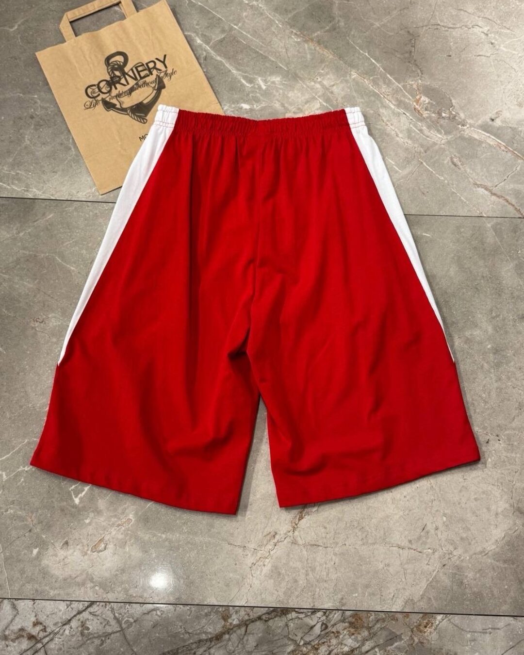 Шорты Balenciaga
