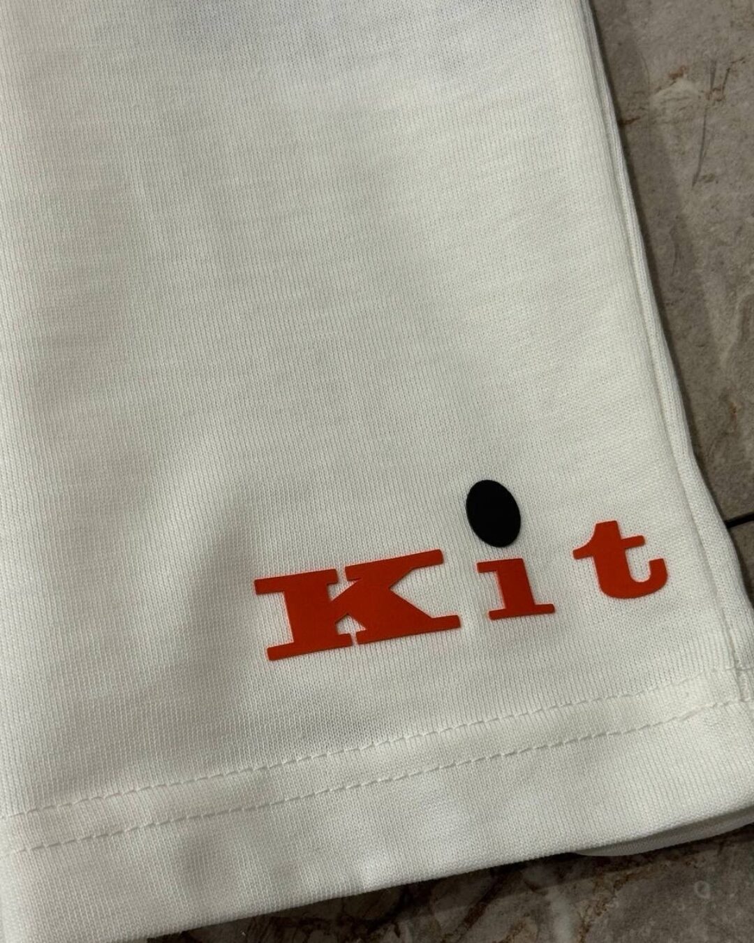 Футболка Kiton