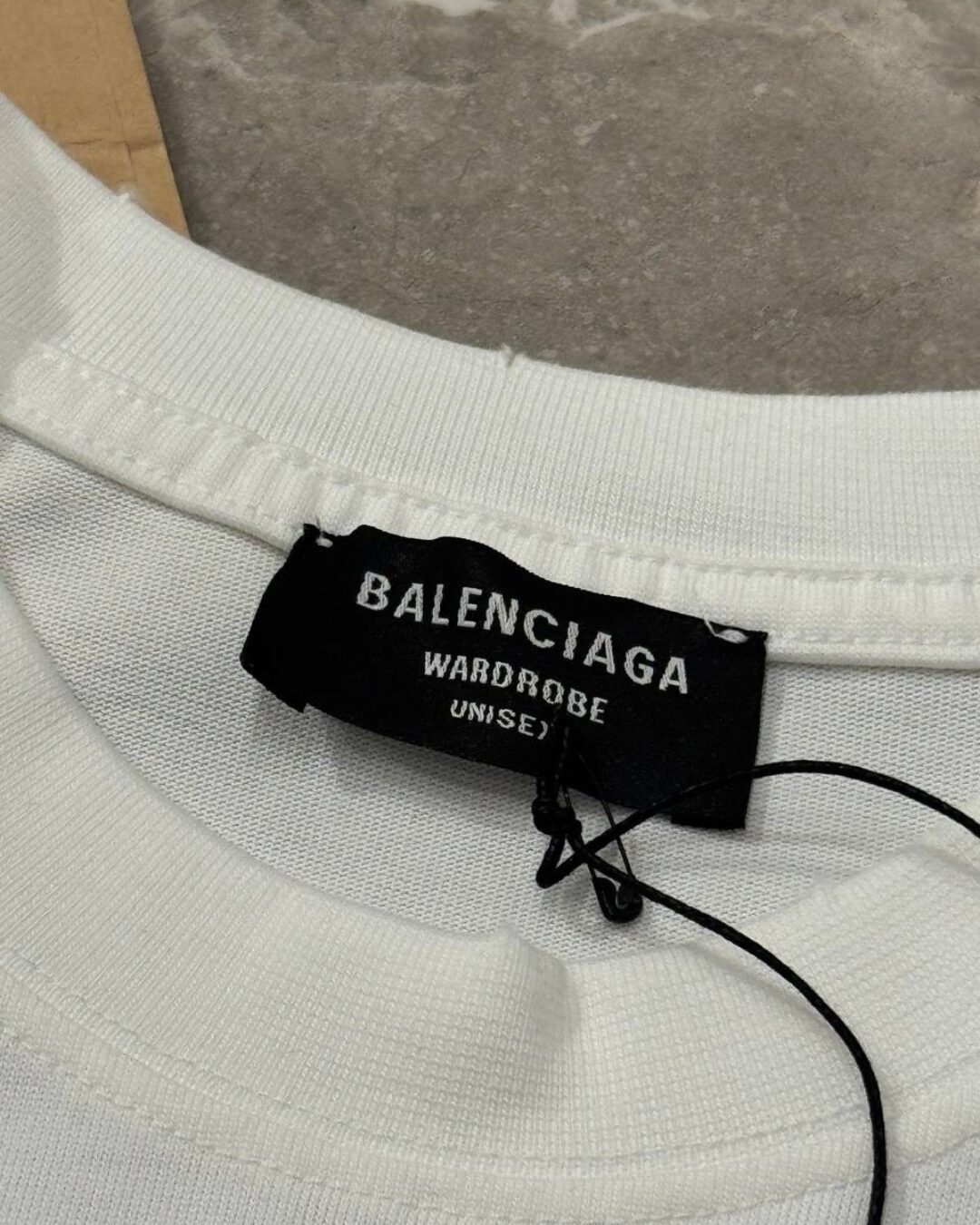 Футболка Balenciaga