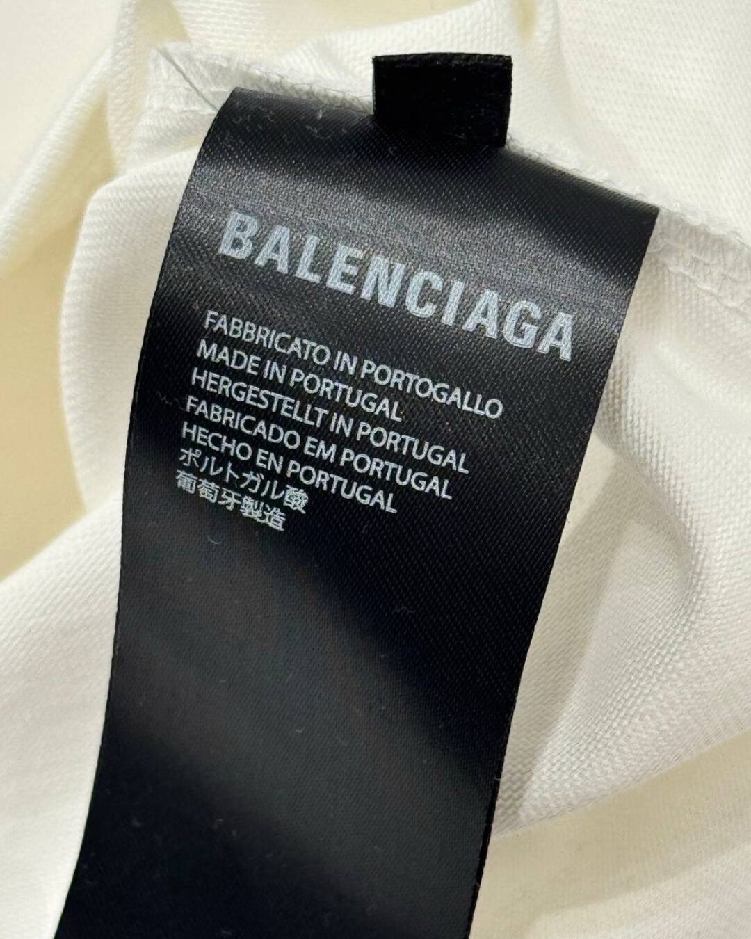 Футболка Balenciaga