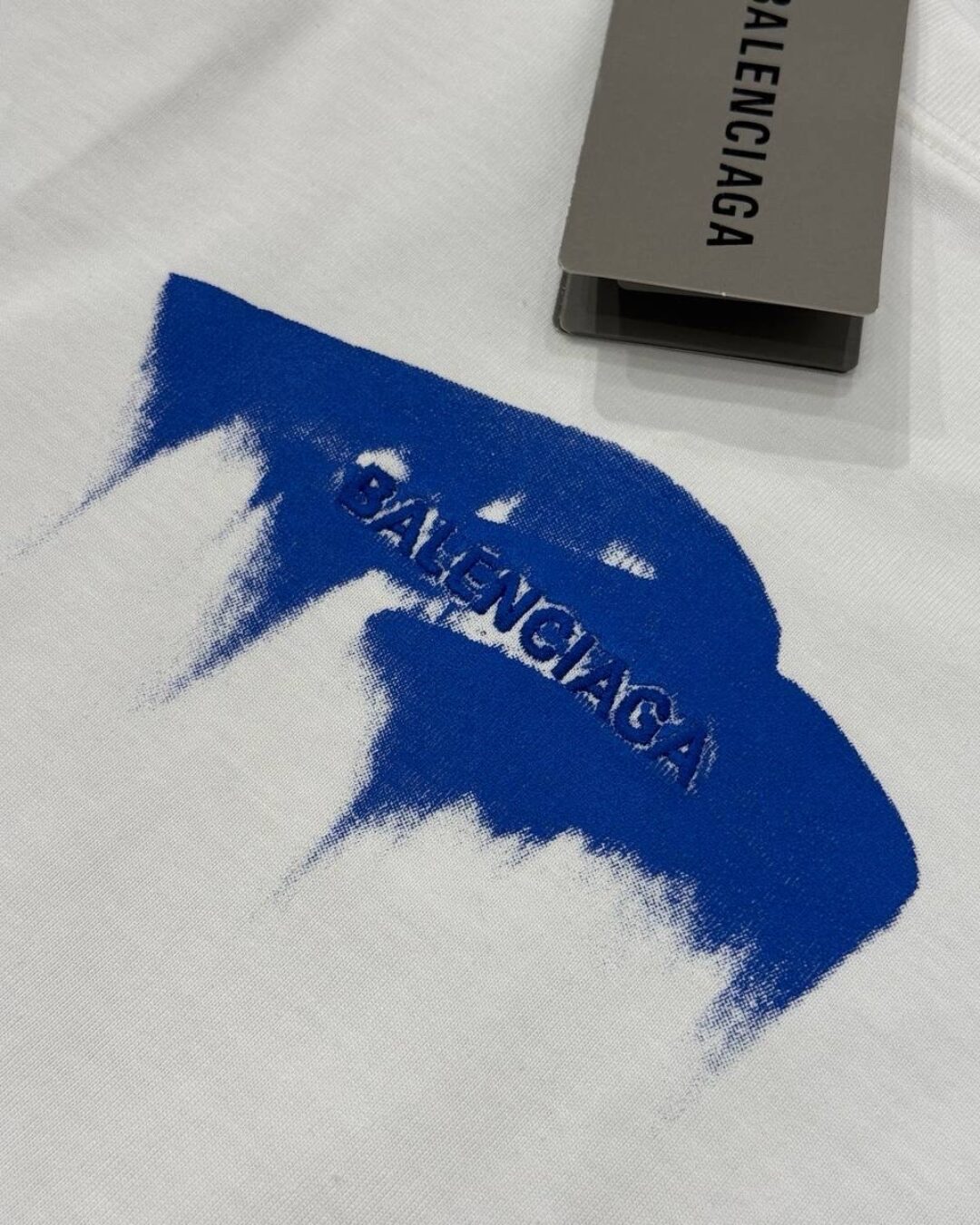 Футболка Balenciaga