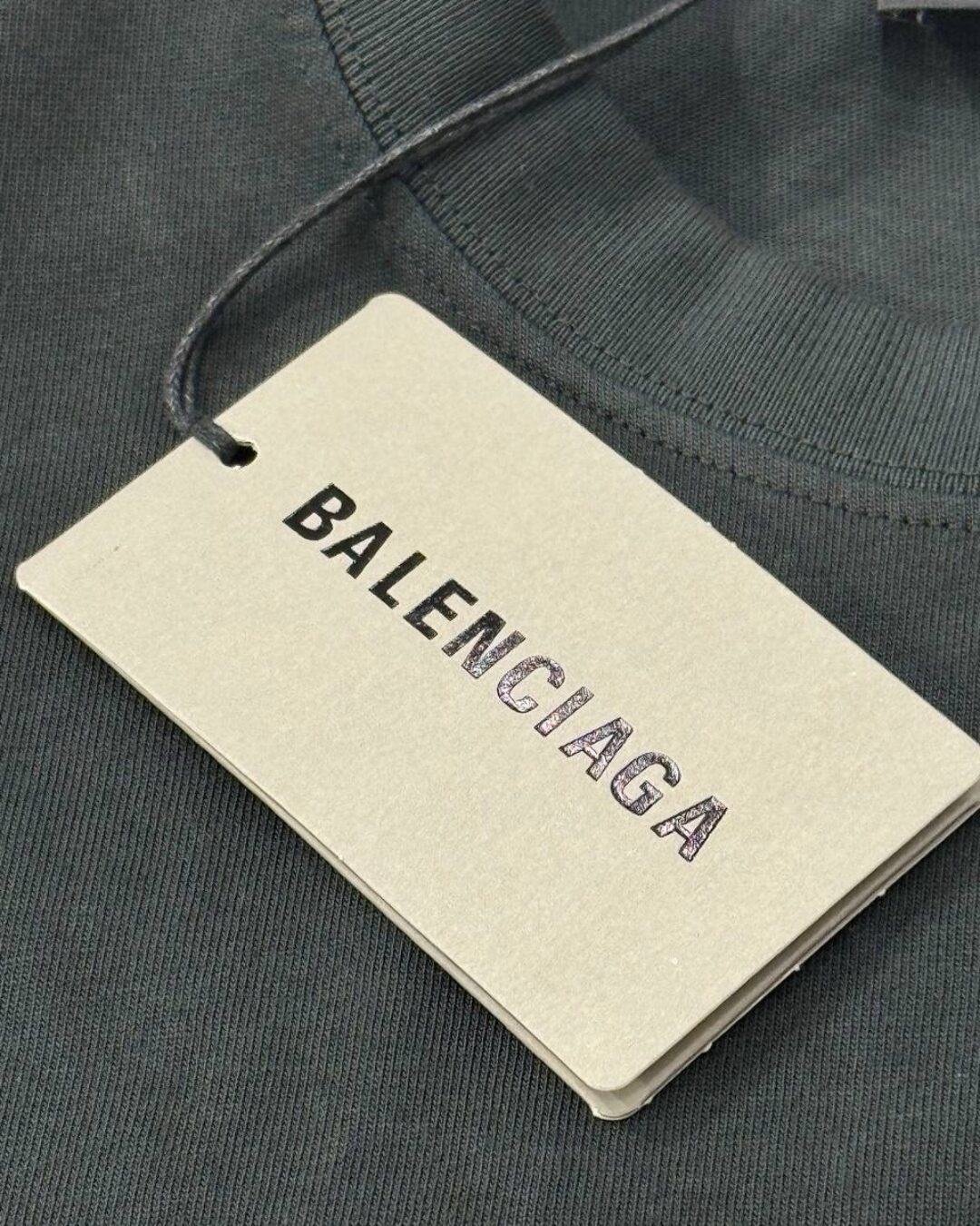 Футболка Balenciaga