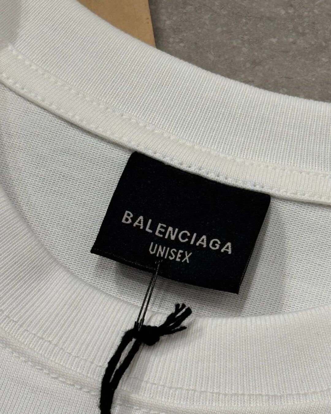 Футболка Balenciaga