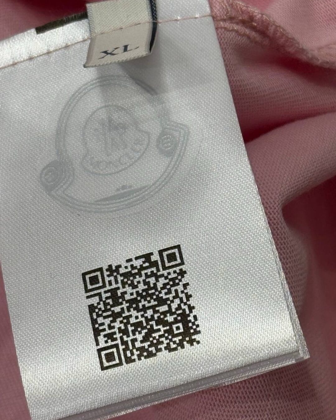 Футболка Moncler