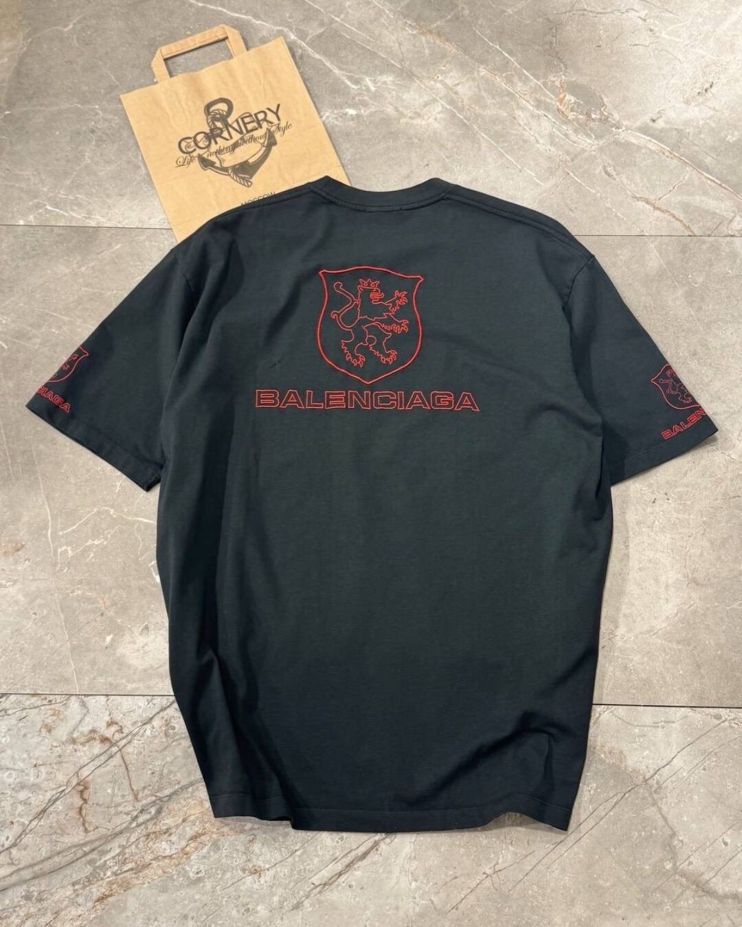 Футболка Balenciaga