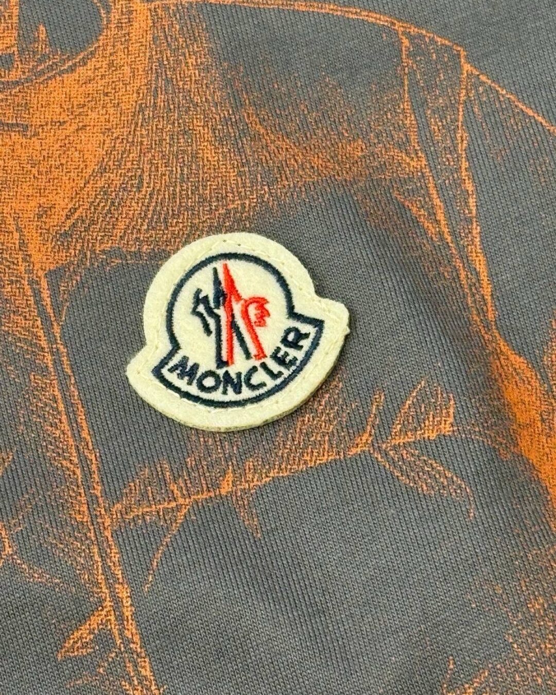 Футболка Moncler