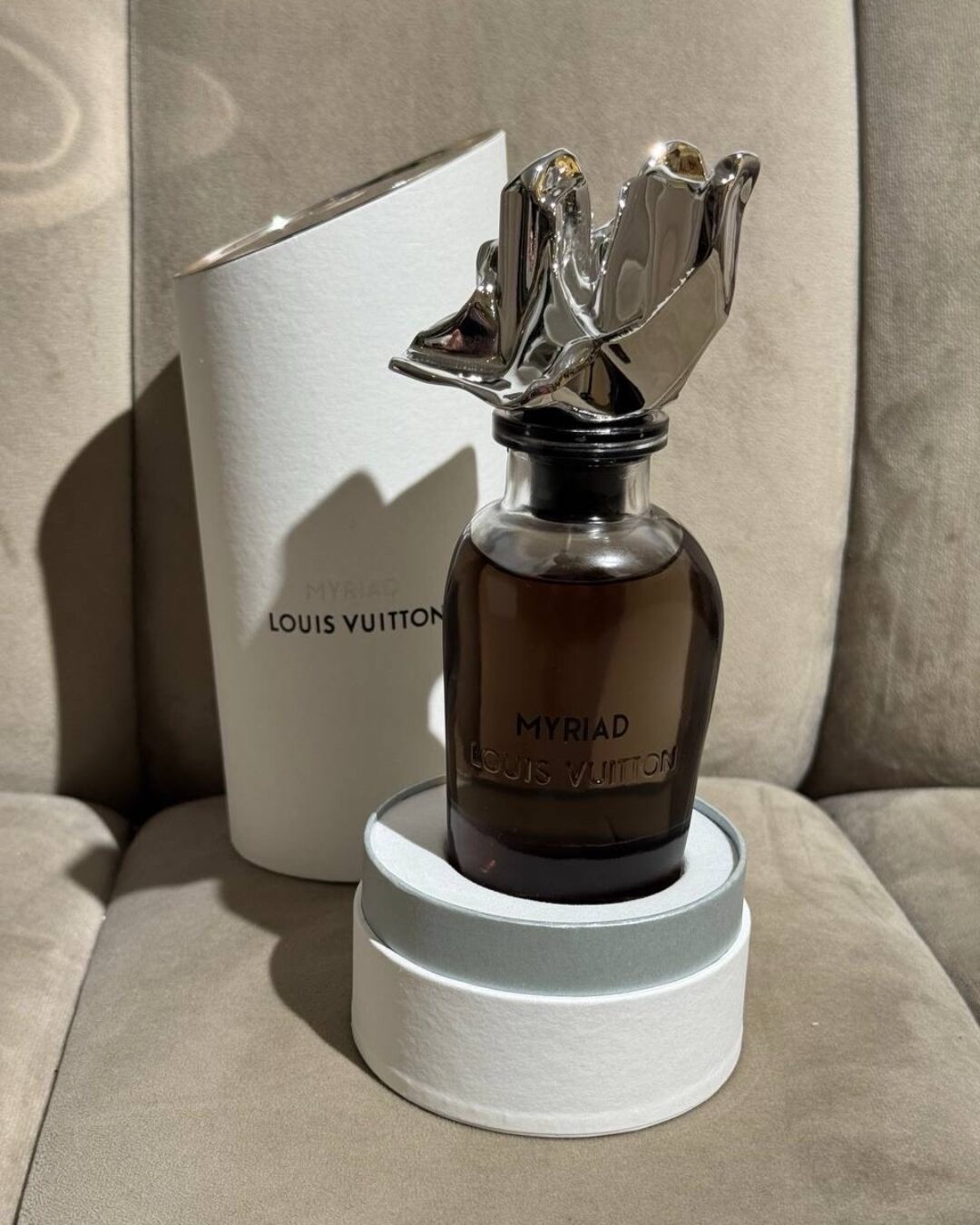 Парфюм Louis Vuitton Myriad