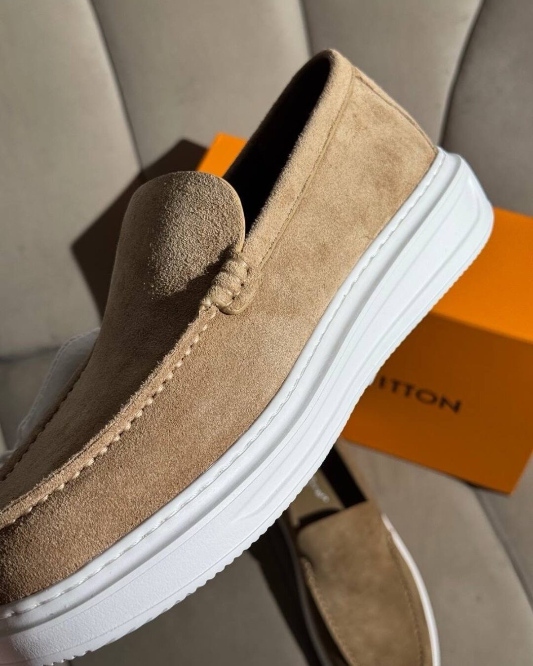 Лоферы Louis Vuitton Beige