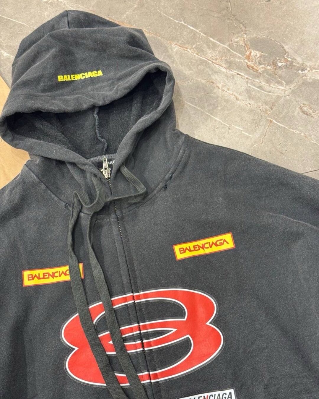 Худи Balenciaga