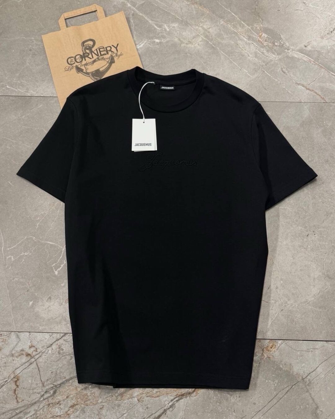 Футболка Jacquemus