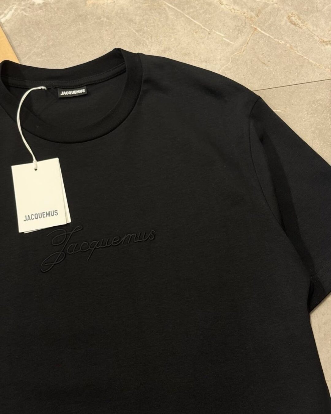 Футболка Jacquemus