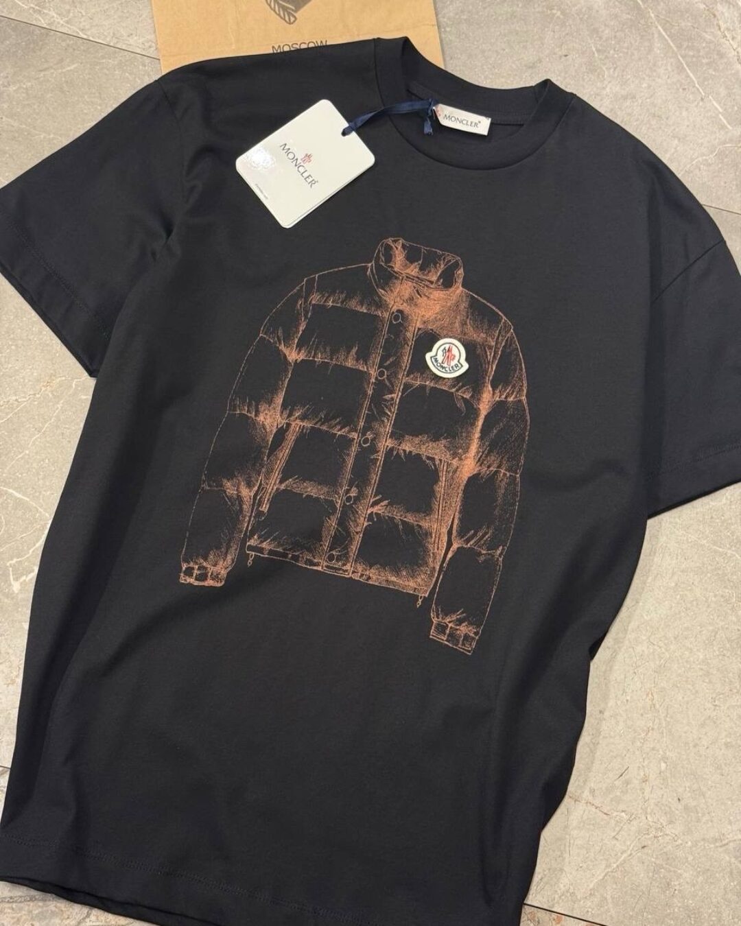 Футболка Moncler