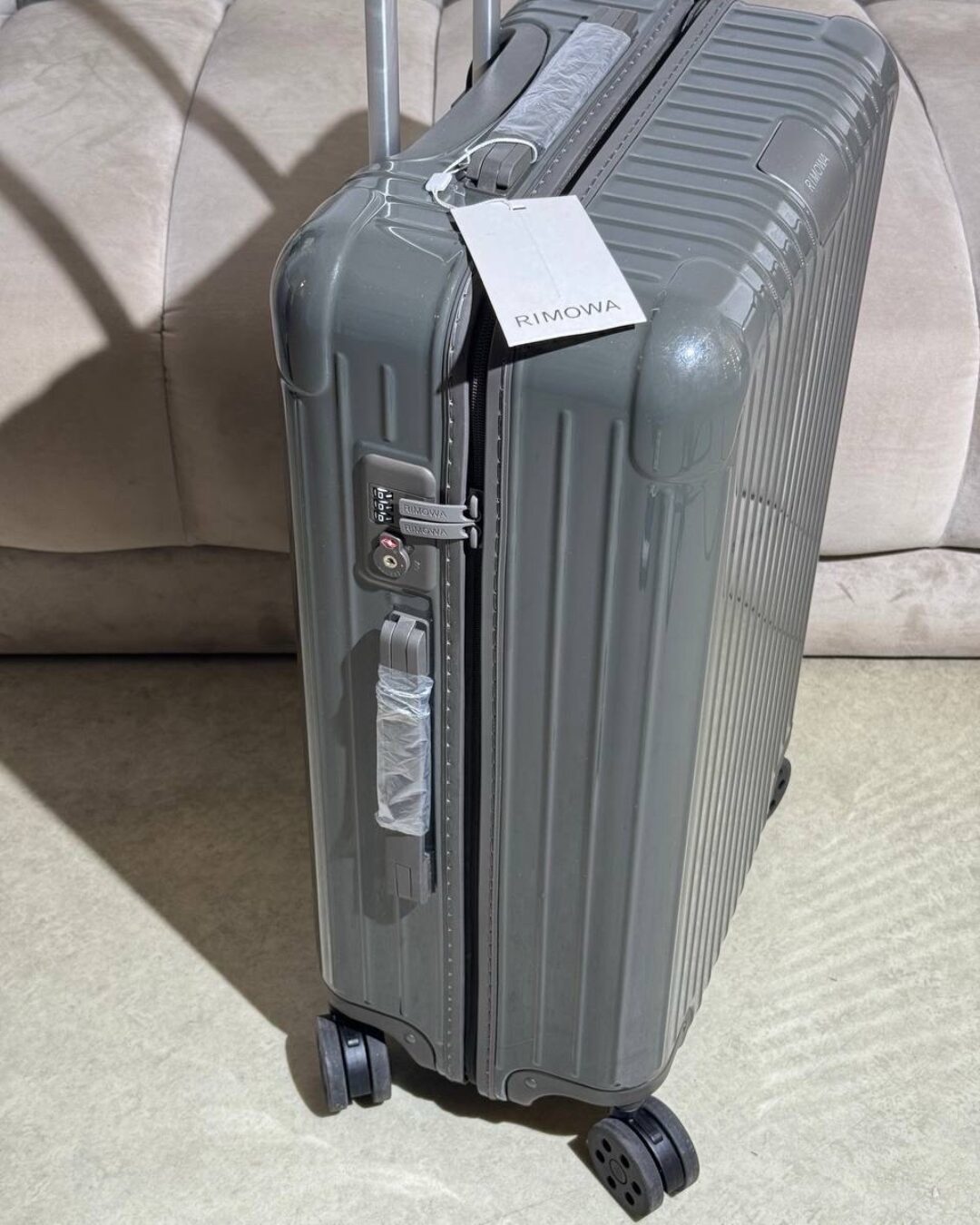 Чемодан Rimowa