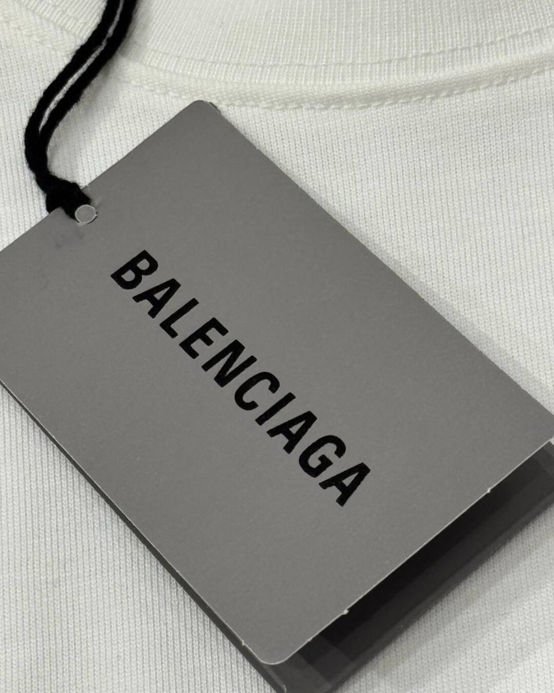 Футболка Balenciaga