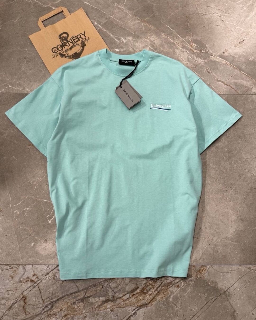 Футболка Balenciaga