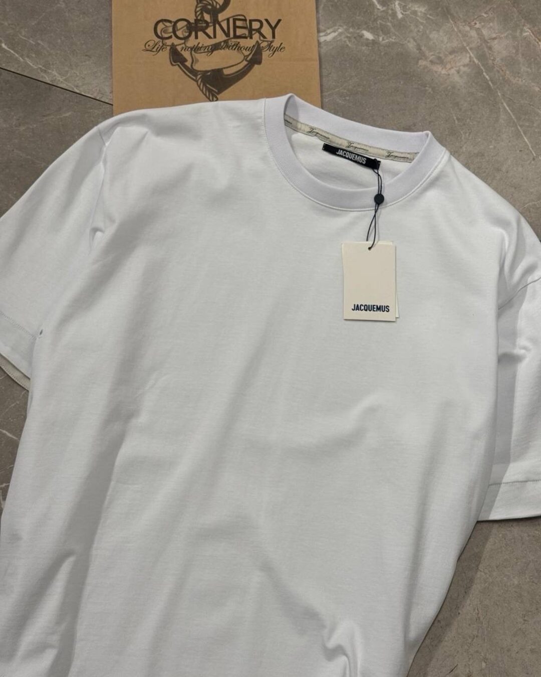 Футболка Jacquemus