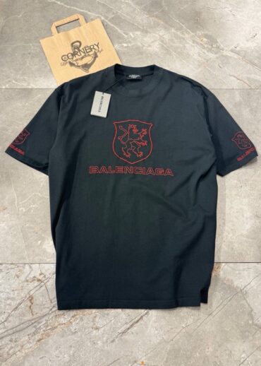 Футболка Balenciaga