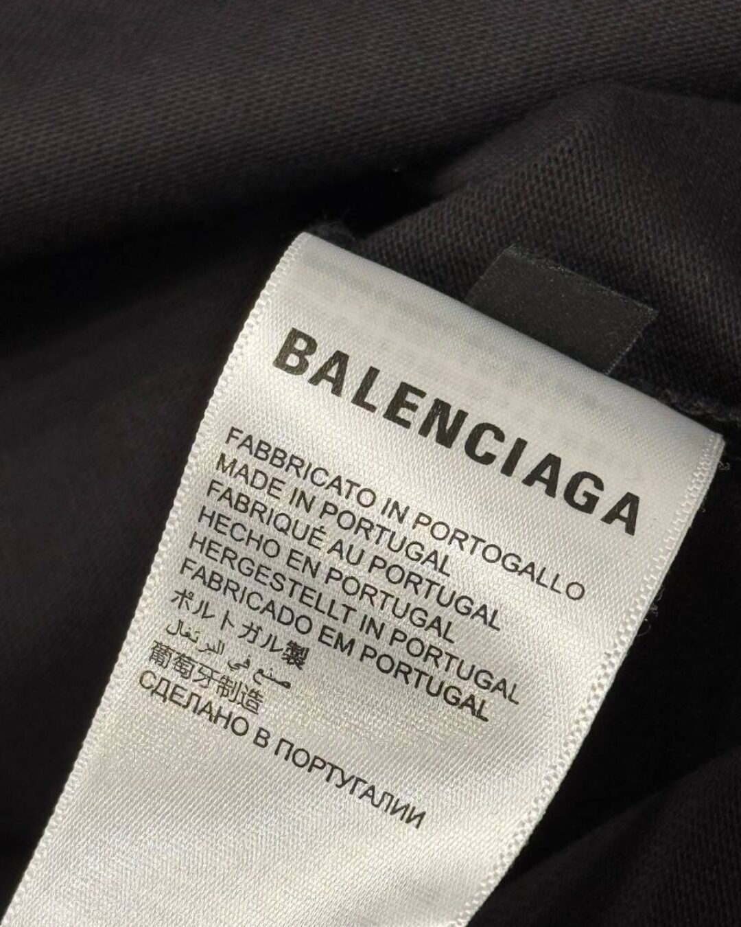 Футболка Balenciaga
