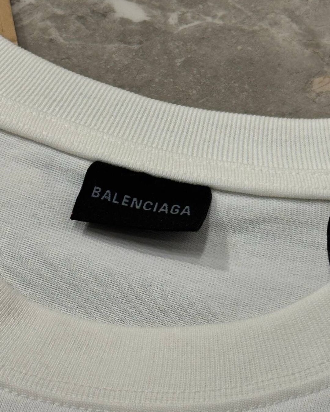 Футболка Balenciaga