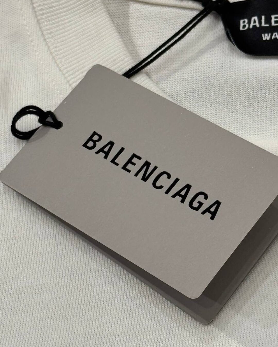 Футболка Balenciaga