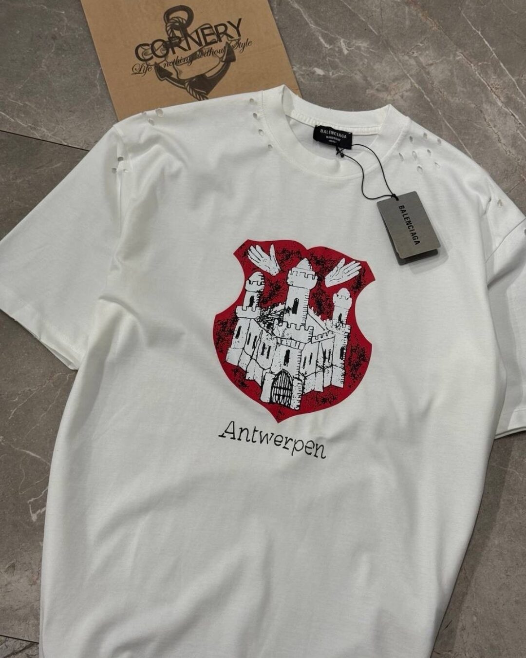 Футболка Balenciaga