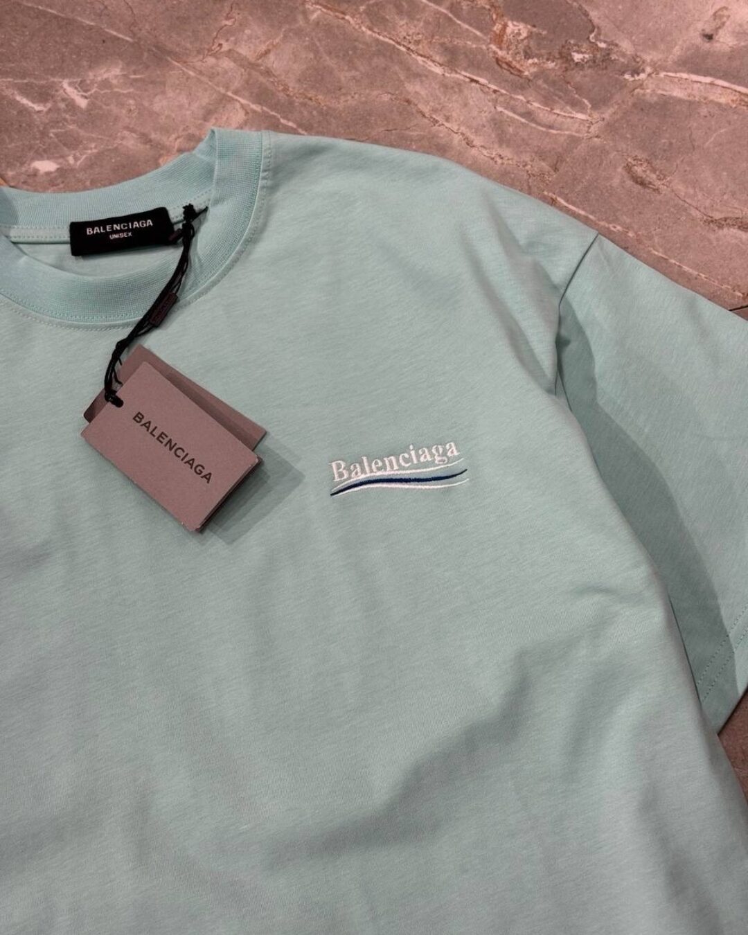 Футболка Balenciaga