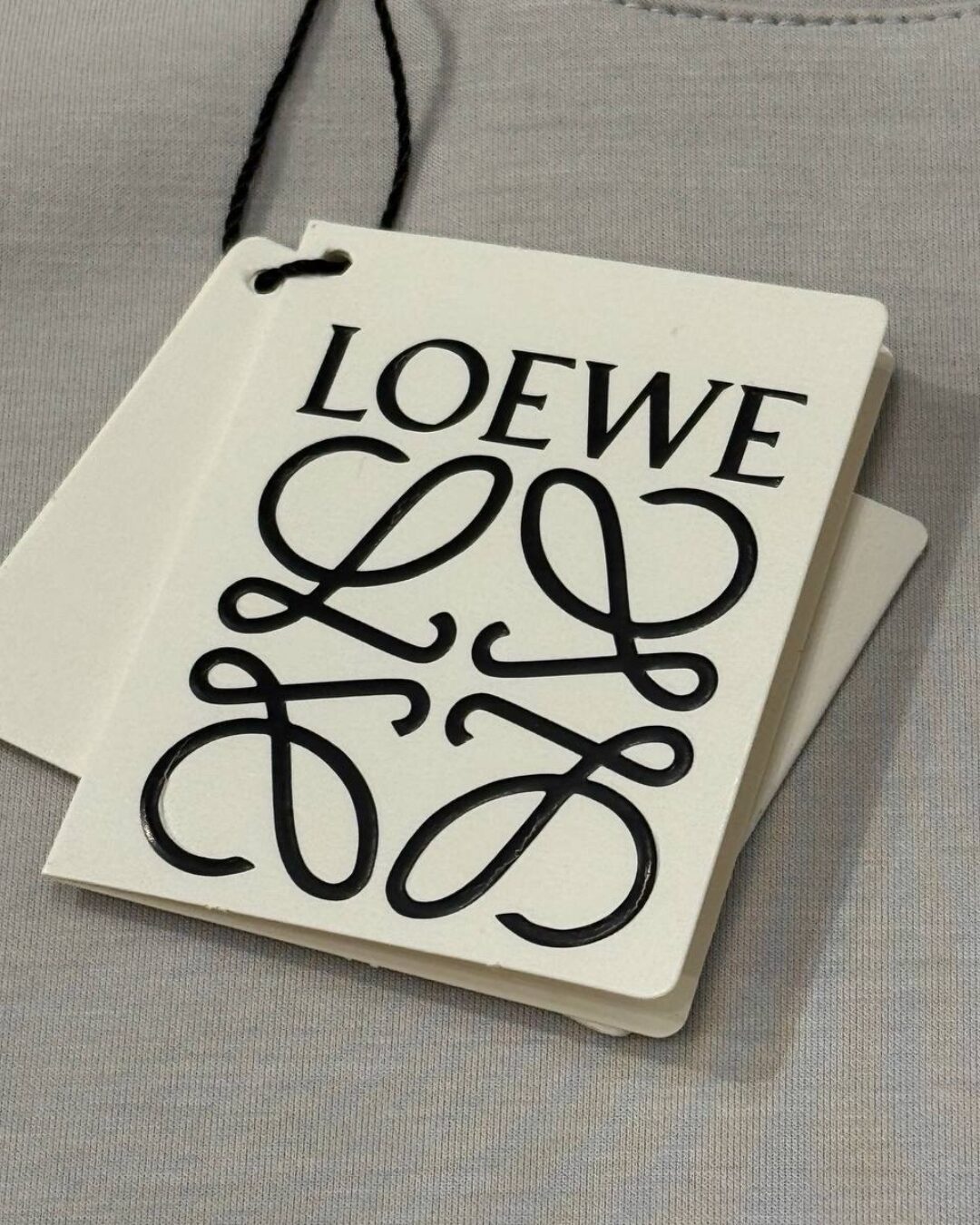 Летний костюм Loewe