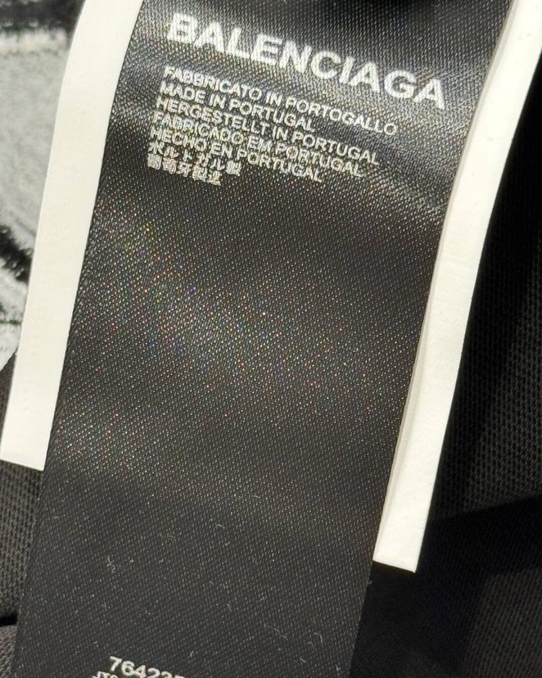 Футболка Balenciaga
