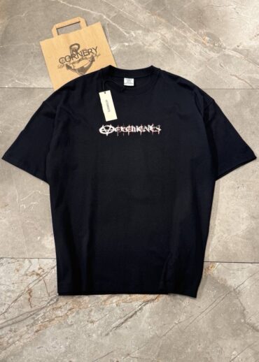 Футболка Vetements