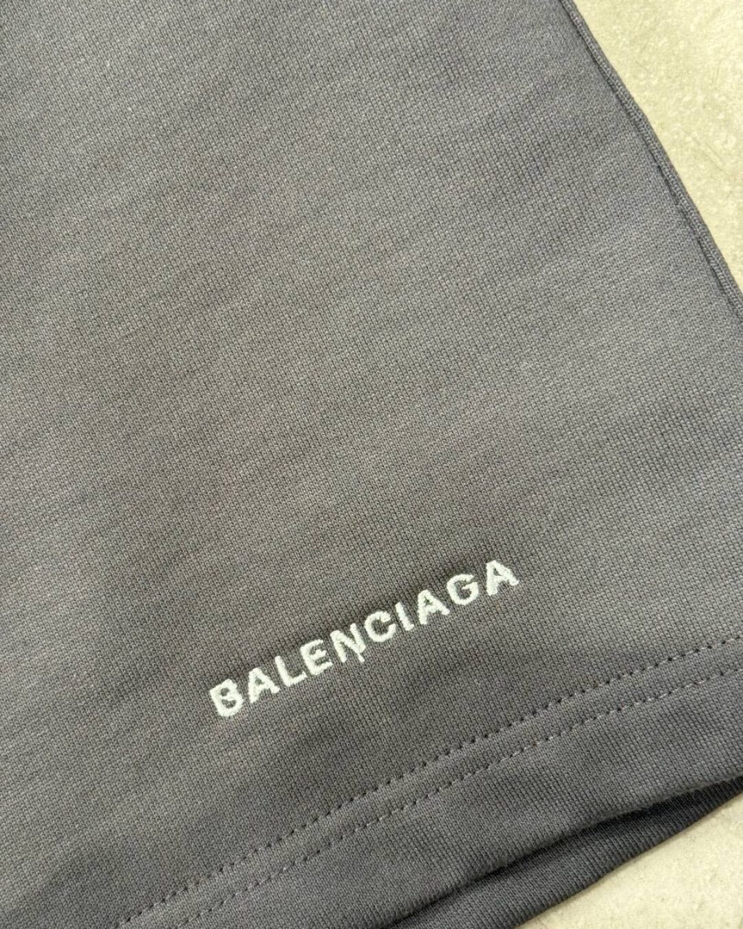 Шорты Balenciaga