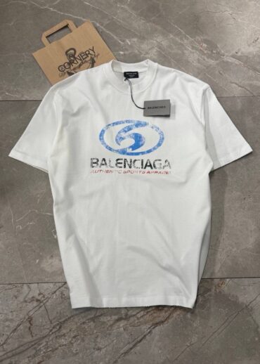 Футболка Balenciaga