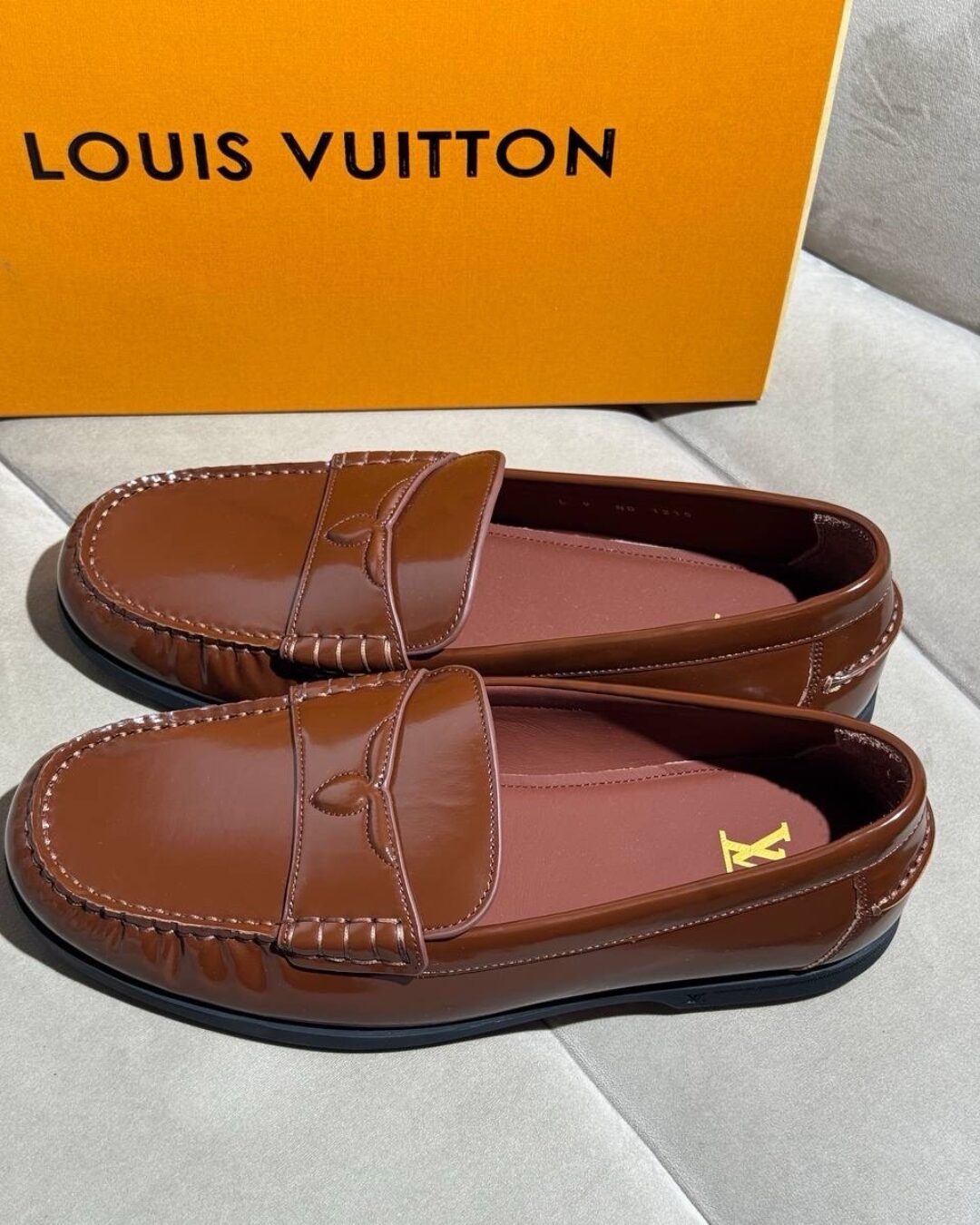 Лоферы Louis Vuitton
